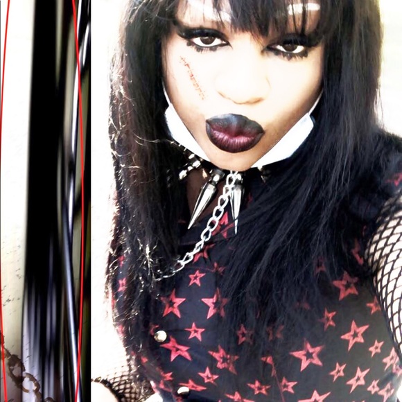 Meet your Posher, Jasiri - Picture 1 of 1